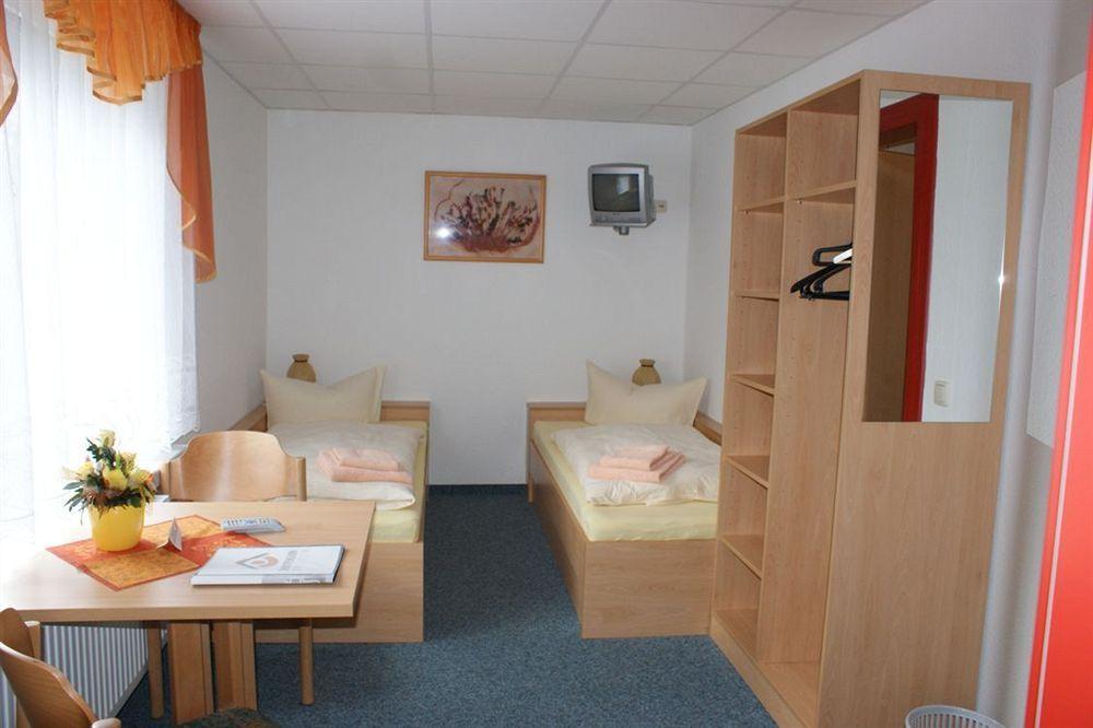 Sportpension Dresde Extérieur photo