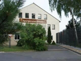 Sportpension Dresde Extérieur photo